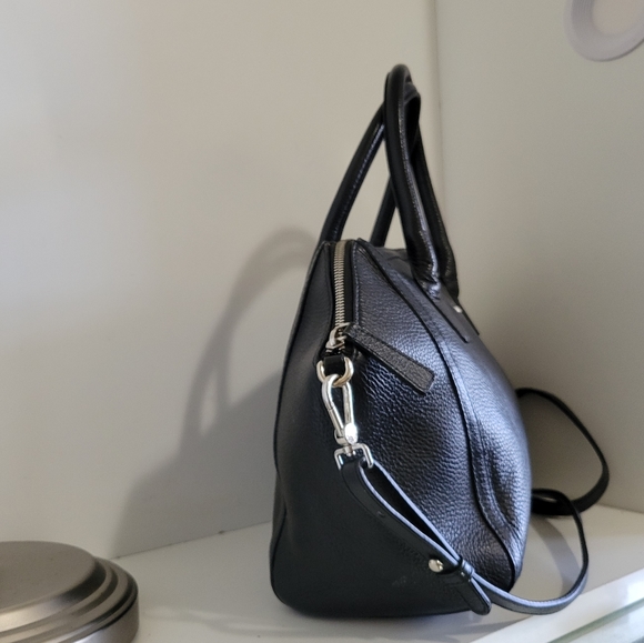 Like new!Furla Black Pebbled Leather Crossbody/Shoulder Bag - Picture 4 of 13